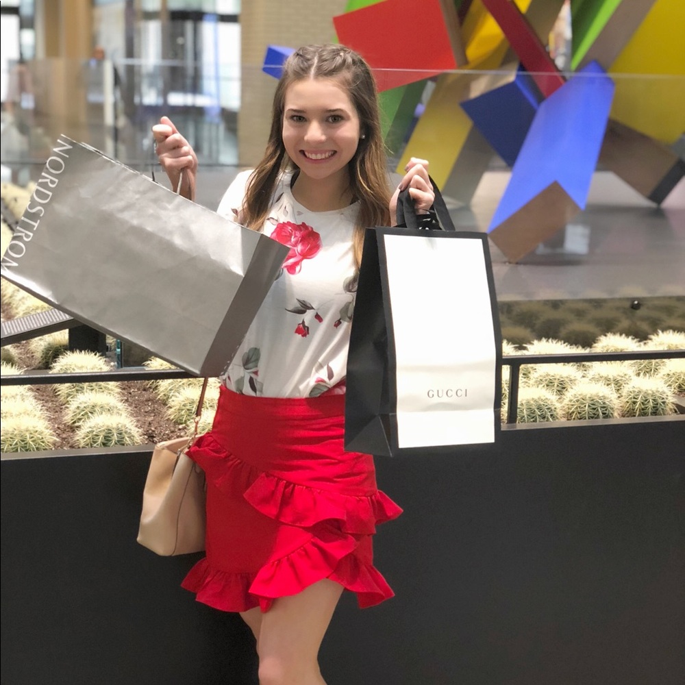 Meet Your Posher, Blair!